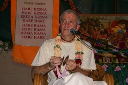 Критика (СИ) - Хакимов Александр Геннадьевич "Чайтанья Чандра Чаран Прабху"